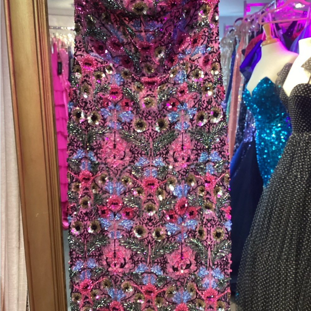 Prom gown